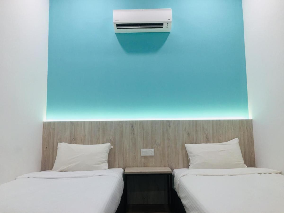 The Wood Boutique Hotel Muar Exterior photo